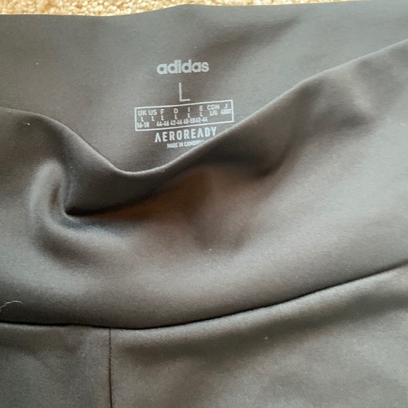 Adidas Shorts, bike length - Picture 2 of 2